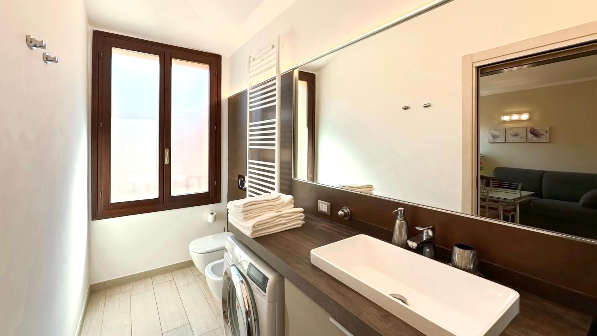 Int 5 - Appartamento Elios By Residence San Luca Bolonha Exterior foto