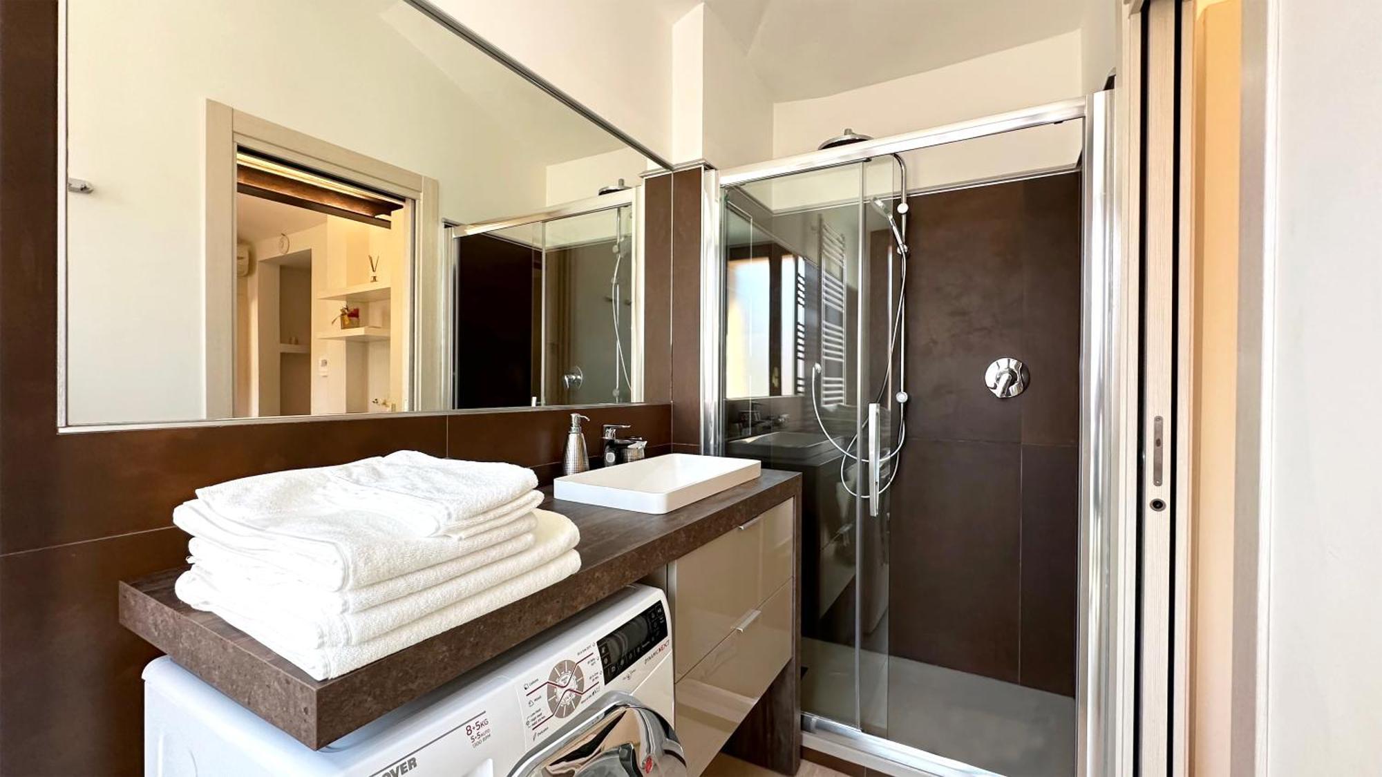 Int 5 - Appartamento Elios By Residence San Luca Bolonha Exterior foto